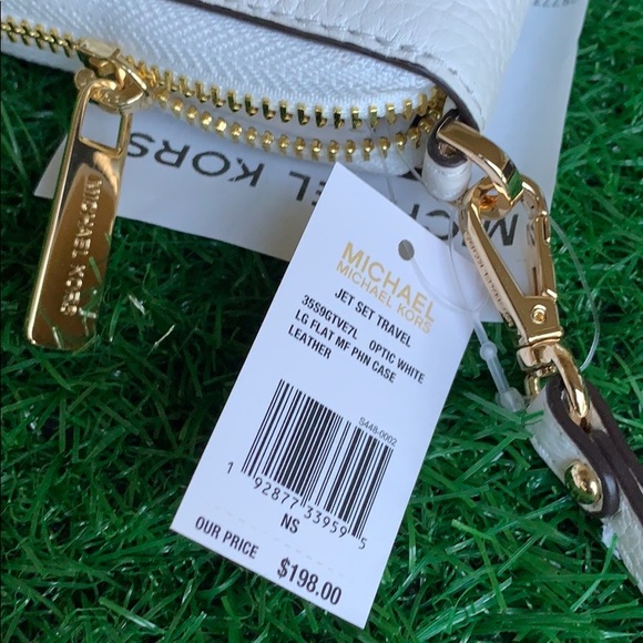 MICHAEL KORS JET SET TRAVEL LG FLAT MF PHN CASE - Picture 5 of 16